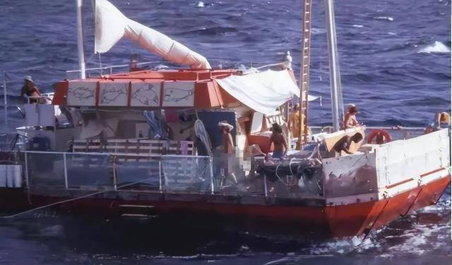 最邪恶的实验：6女4男船上共渡100天，失去法律约束，结果如何？-6.jpg