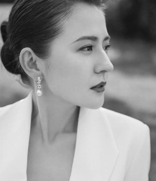 内娱又多了一个娃，38岁女视后“去父留子”，做的比张碧晨还要狠-6.jpg