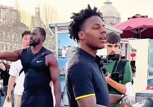 一个美国网红到中国，却让央视官媒纷纷转发，他到底有什么资格？-1.jpg