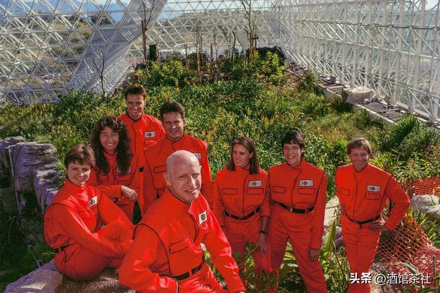 1991年，美国曾做实验：将4男4女关一起生活，结果如何?-21.jpg