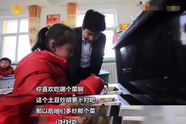 后不后悔？宁夏那个一笑成名拒绝百万签约的小女孩，现在成了这样-19.jpg