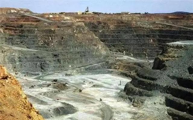 蒙古国堕落成“性旅游业”大国？建国已经百年，为何越混越惨？-5.jpg