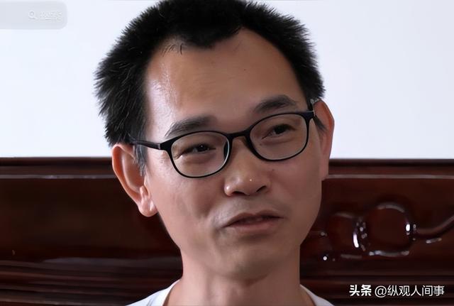 心酸！41岁程序员深圳公园住3年蹭公厕洗漱，600公里外老家很豪华-19.jpg