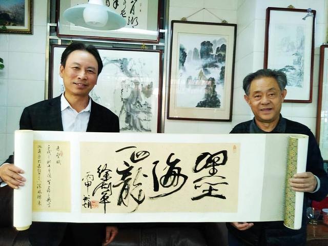 拔出萝卜带出泥，南博徐湖平暴雷，徐莺又被扒，冒充庞家后人11年-6.jpg