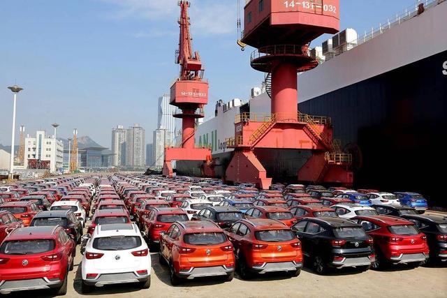 美国人瞒着白宫，跑去墨西哥人肉背回中国车，一算账：省下 2 万刀-13.jpg
