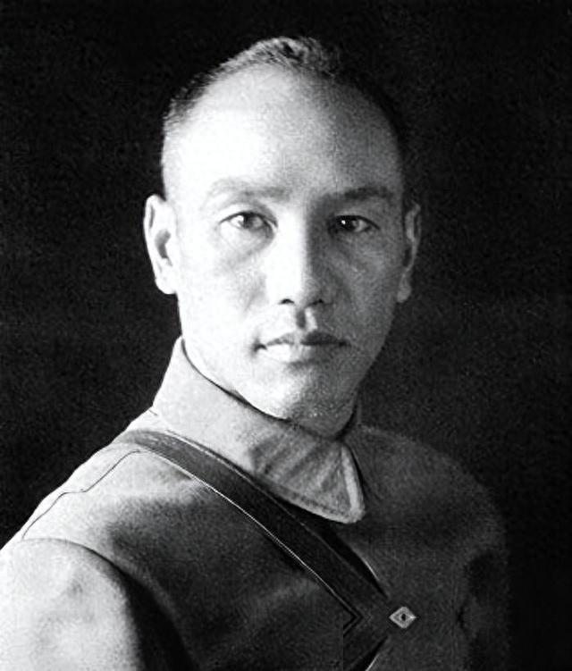 1975年， 蒋介石最后一个春节，重病中致电毛主席，想了却一桩心愿-16.jpg